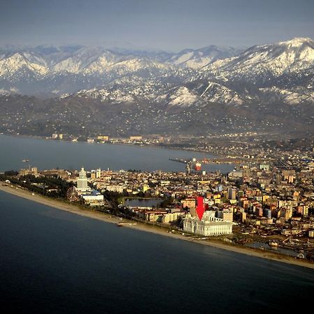 Beautiful House By The Sea Apartment Batumi Exterior photo